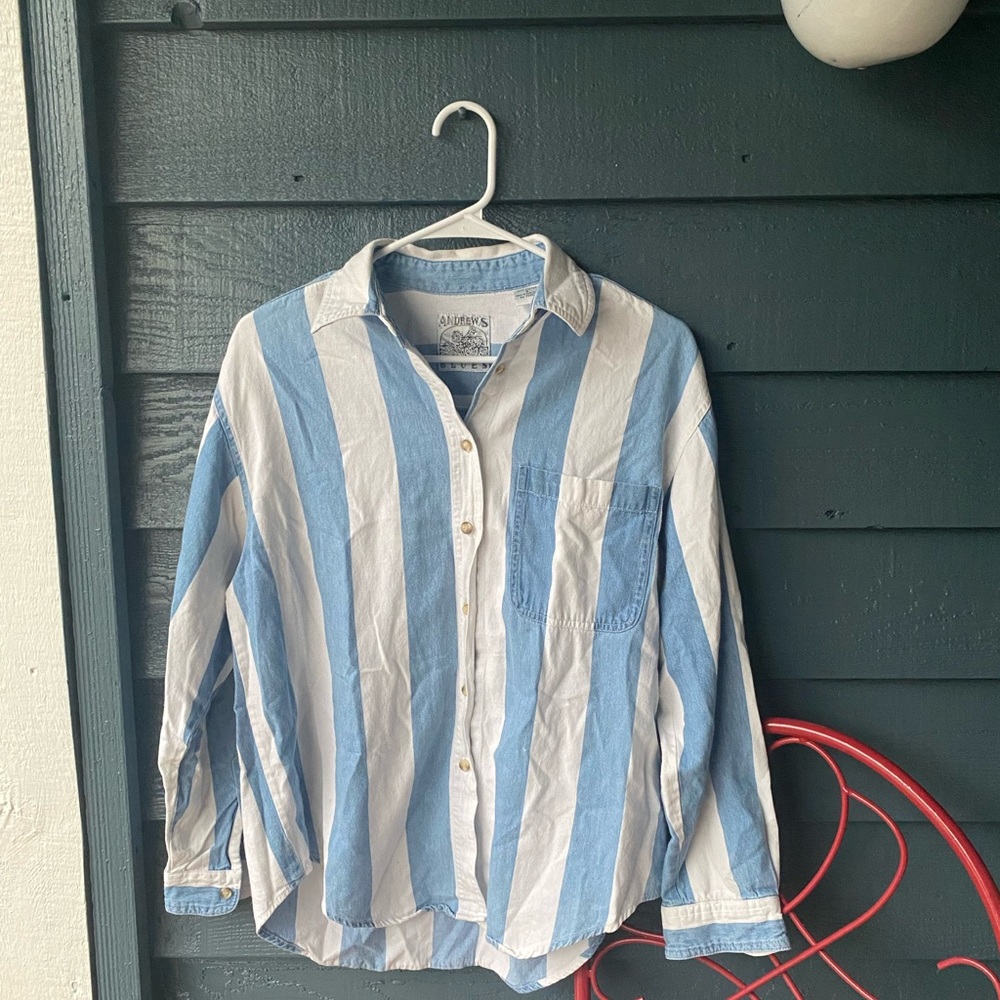 Stripped button down - Picture 3 of 4